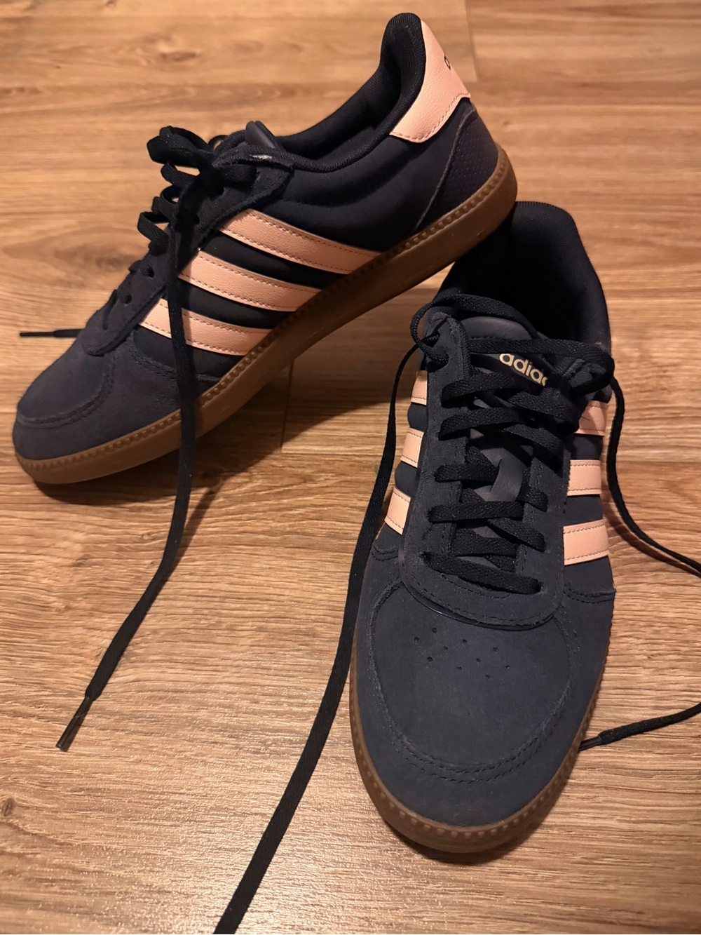adidas Women's Navy and Blush Classic Sneaker